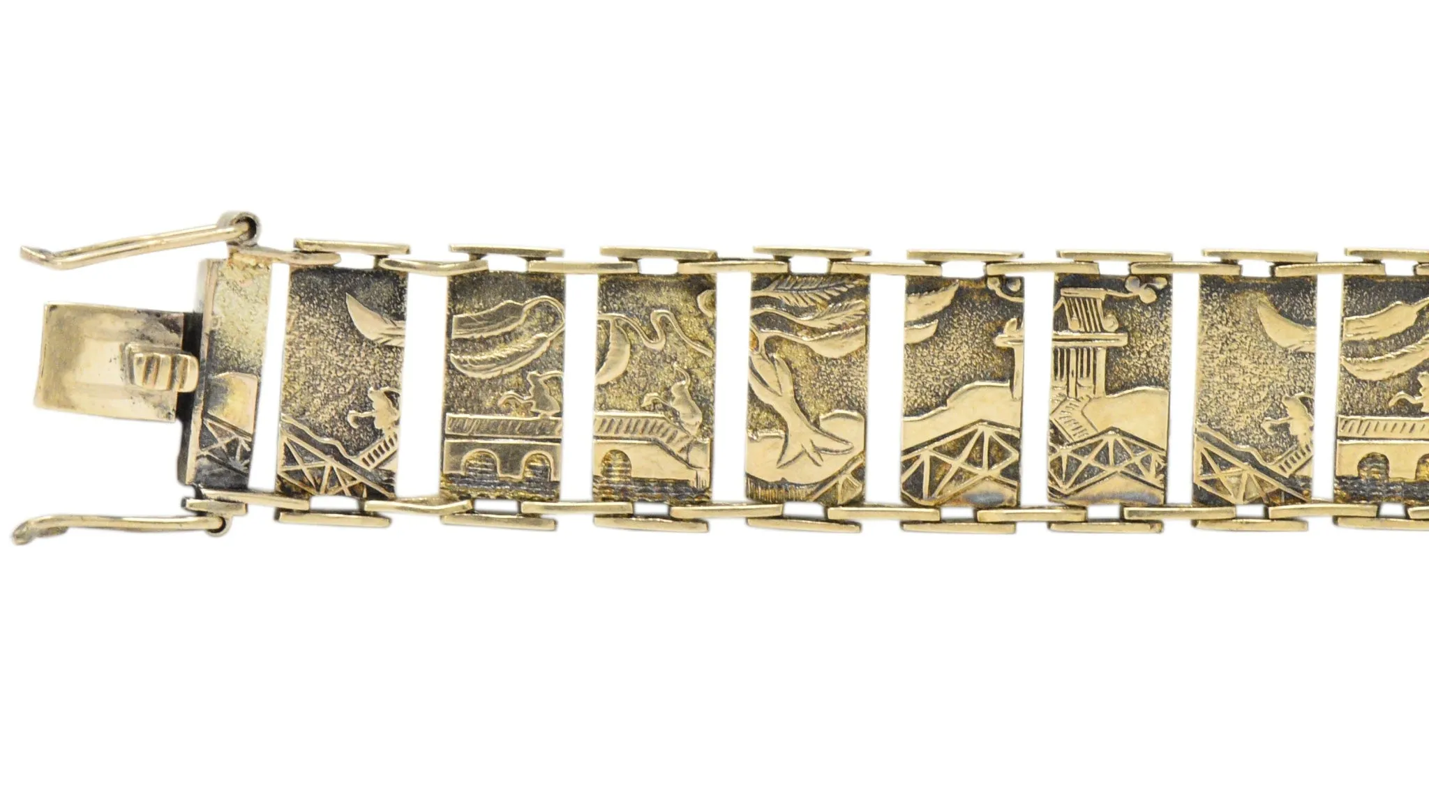 Art Nouveau 9 Karat Gold Asian Scenic Panel Link Bracelet
