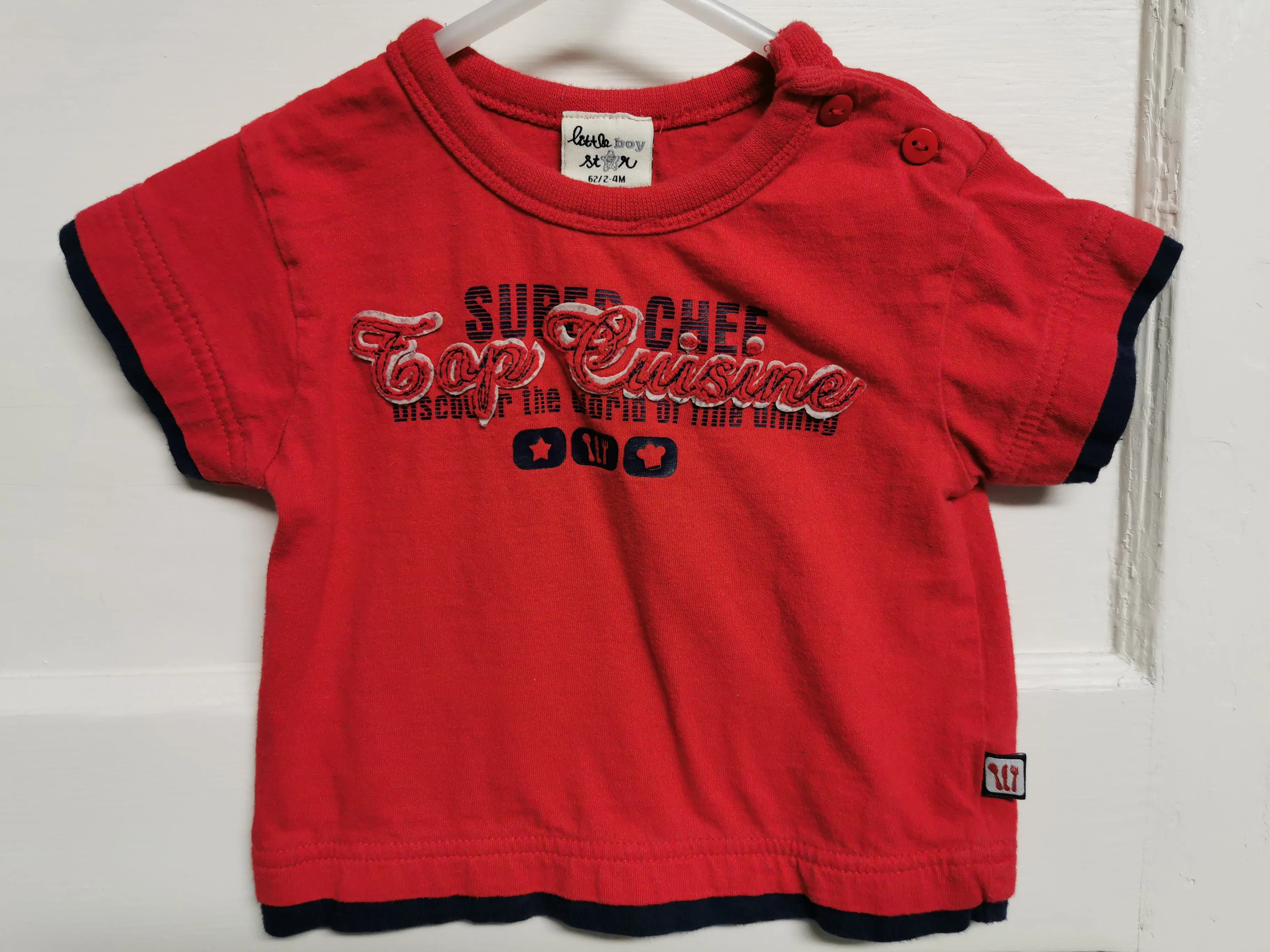 BABY BOY SIZE 2/4 MONTHS - LITTLE BOY STAR & CARTER'S, 2 Pack, Soft Cotton, Graphic T-shirts EUC B49