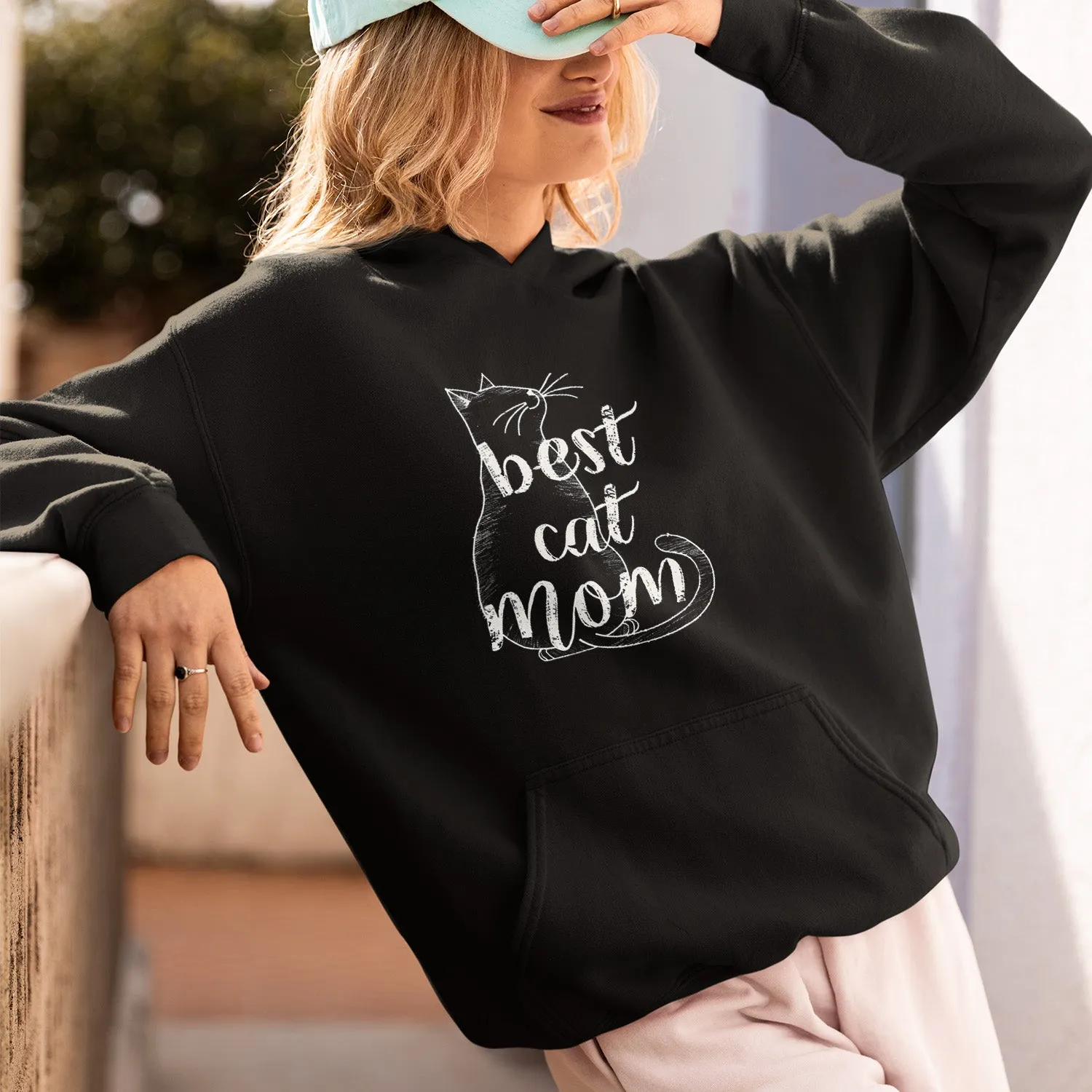 Best Cat Mom Ever Shirt, Best Cat Mom Shirt, Pet Lover Shirt, Cat Lover Shirt, Best Cat Mom Ever, Cat Owner Shirt, Gift For Cat Mom, Funny Cat Shirts, Women Cat T-Shirt, Mother's Day Gift, Cat Lover Wife Gifts, Cat Shirt 01