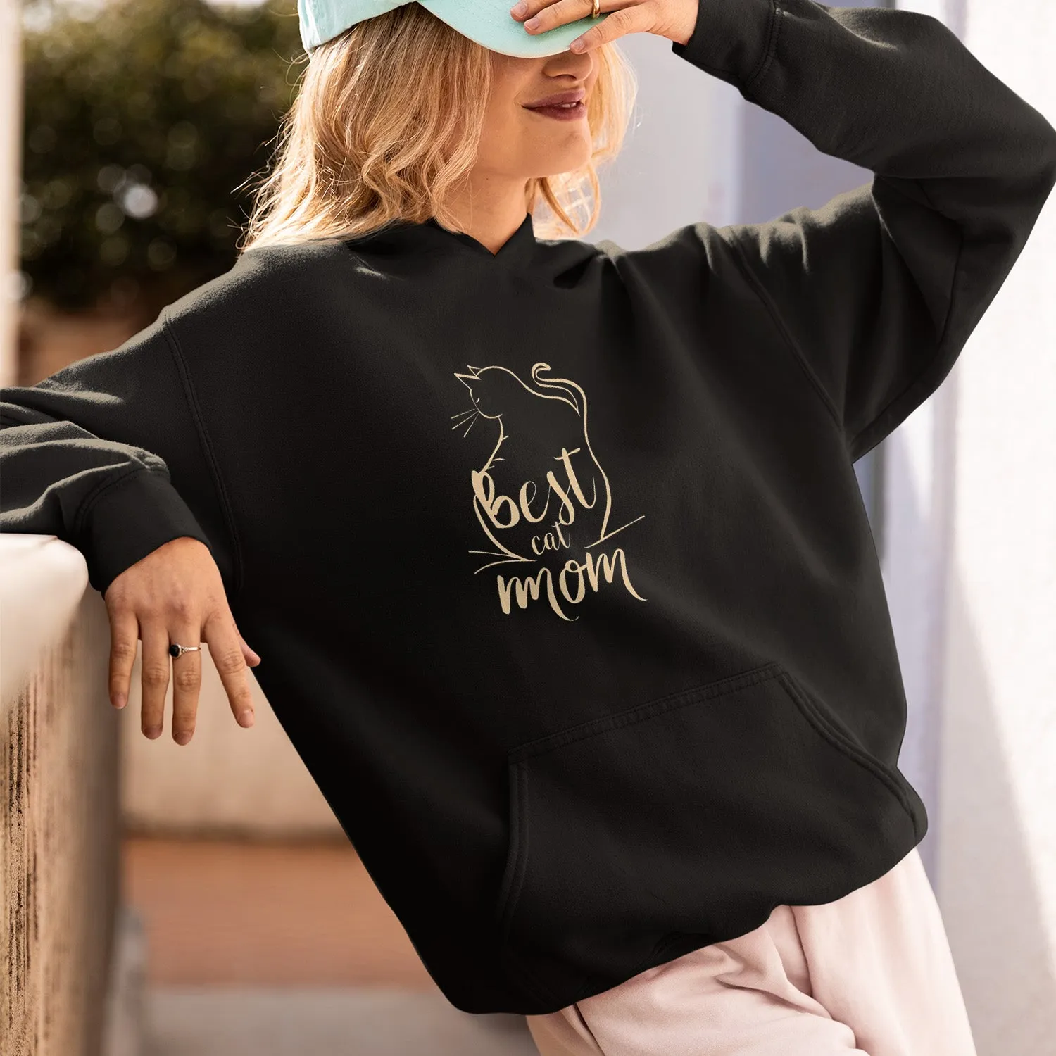 Best Cat Mom Ever Shirt, Best Cat Mom Shirt, Pet Lover Shirt, Cat Lover Shirt, Best Cat Mom Ever, Cat Owner Shirt, Gift For Cat Mom, Funny Cat Shirts, Women Cat T-Shirt, Mother's Day Gift, Cat Lover Wife Gifts, Cat Shirt 01