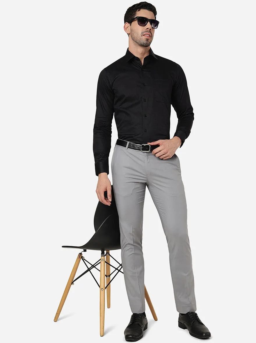 Black Solid Slim Fit Formal Shirt | JadeBlue