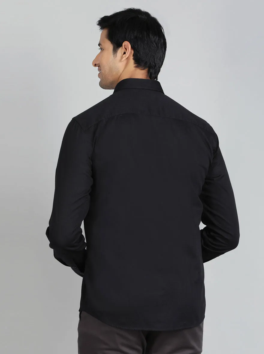 Black Solid Tailored Fit Semi Casual Shirt | JadeBlue