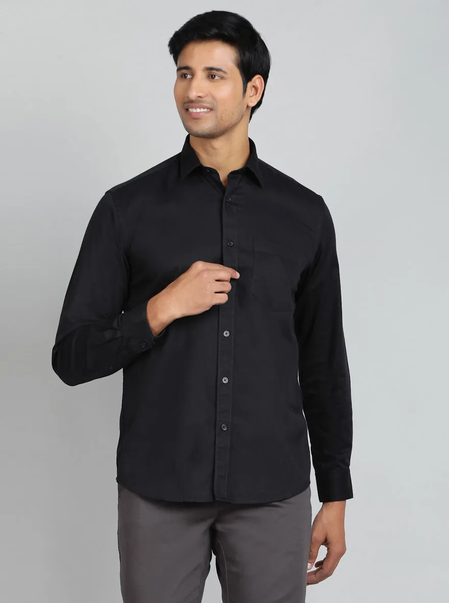 Black Solid Tailored Fit Semi Casual Shirt | JadeBlue