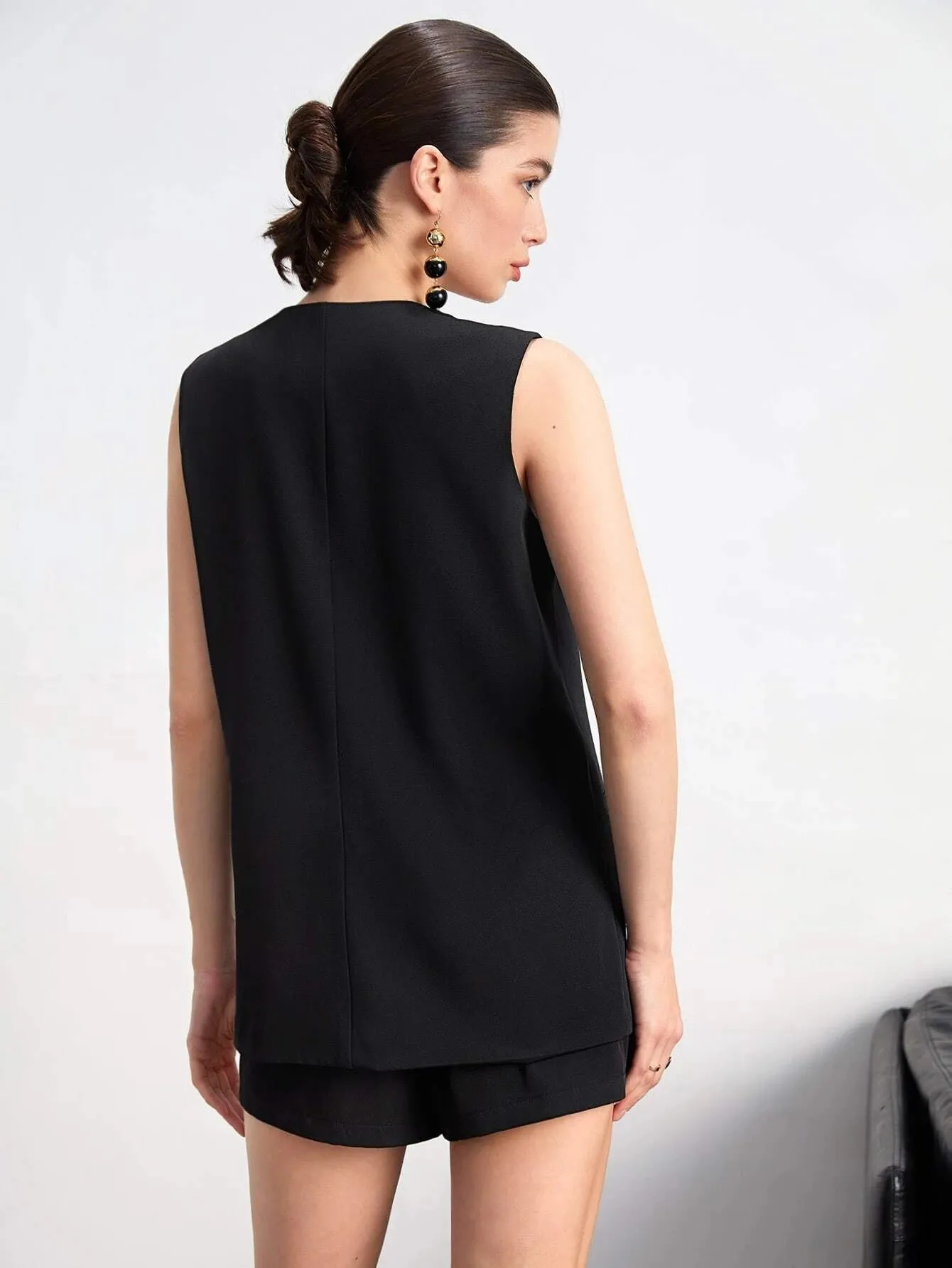 CM-CS834220 Women Elegant Seoul Style Two Tone Button Front Vest Blazer