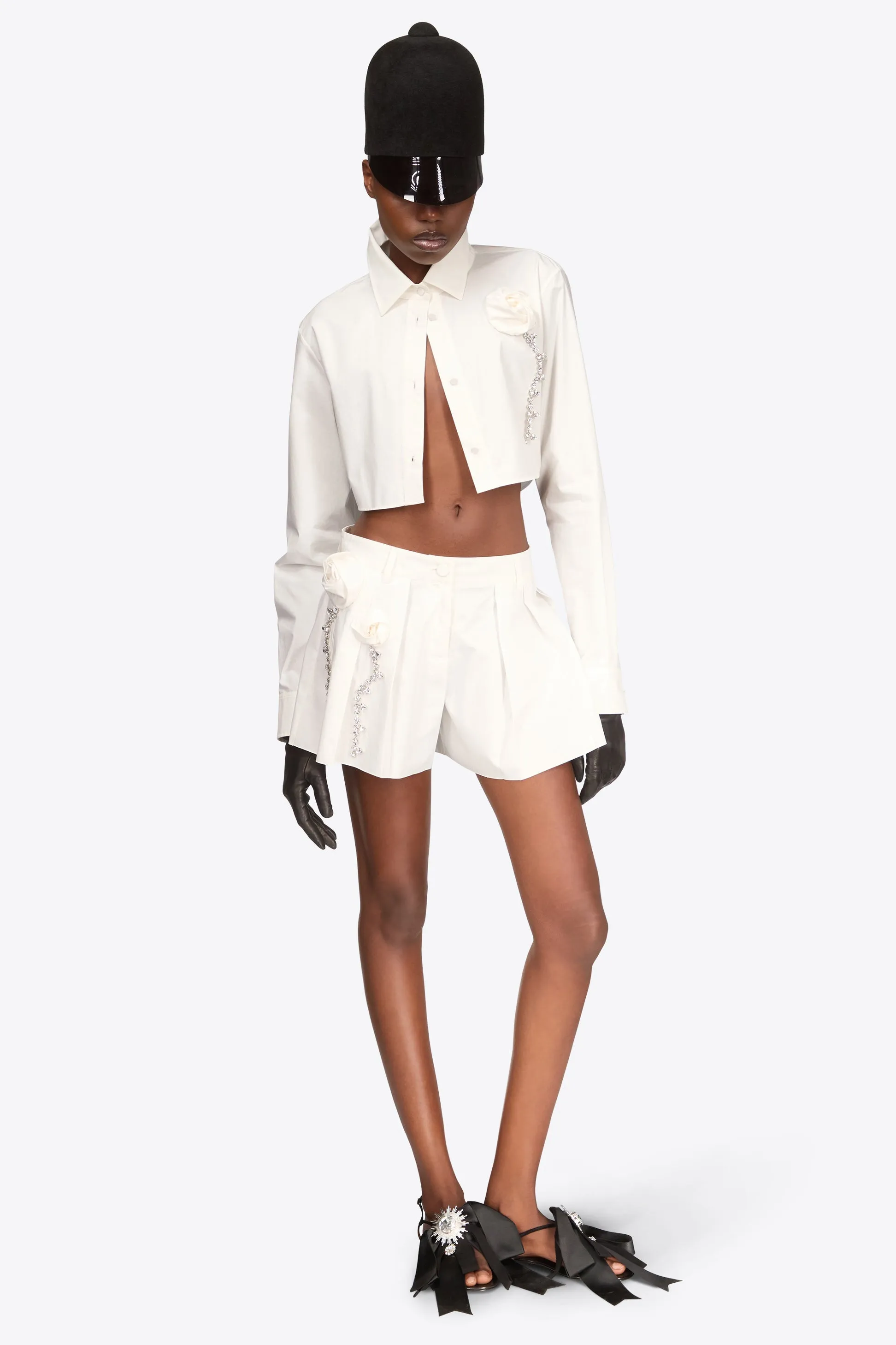 CRYSTAL ROSETTE POPLIN CROPPED SHIRT