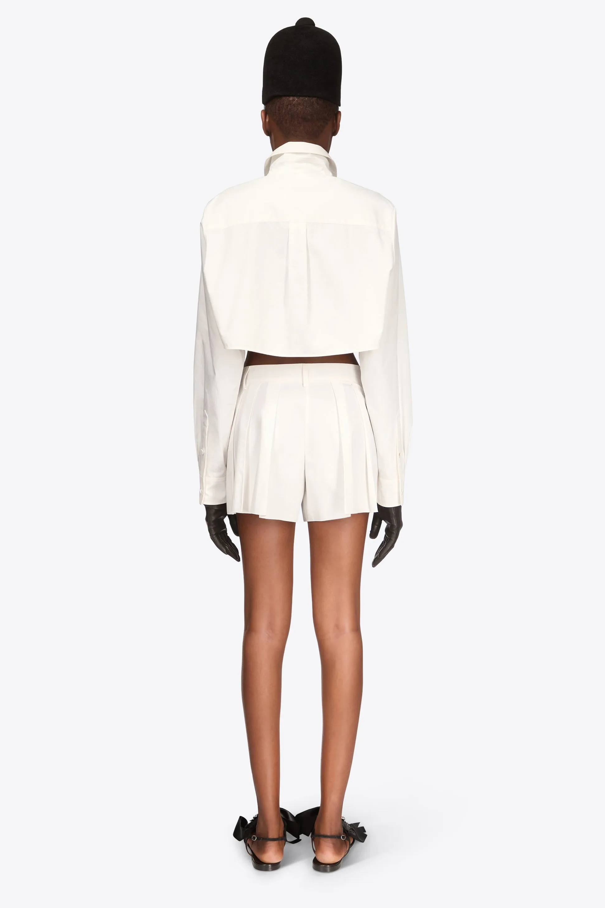 CRYSTAL ROSETTE POPLIN CROPPED SHIRT
