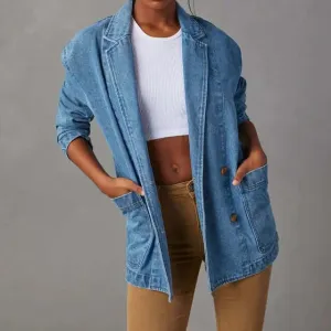 Denim blazer with button pockets and loose fit