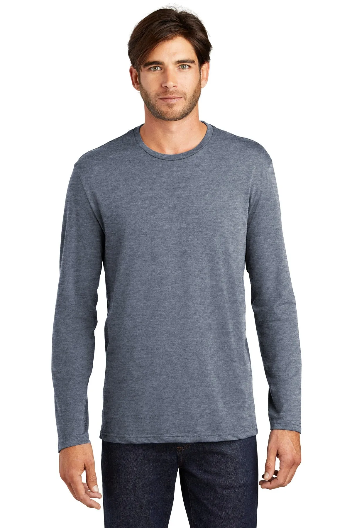 District ¨ Perfect Weight¨ Long Sleeve Tee. DT105