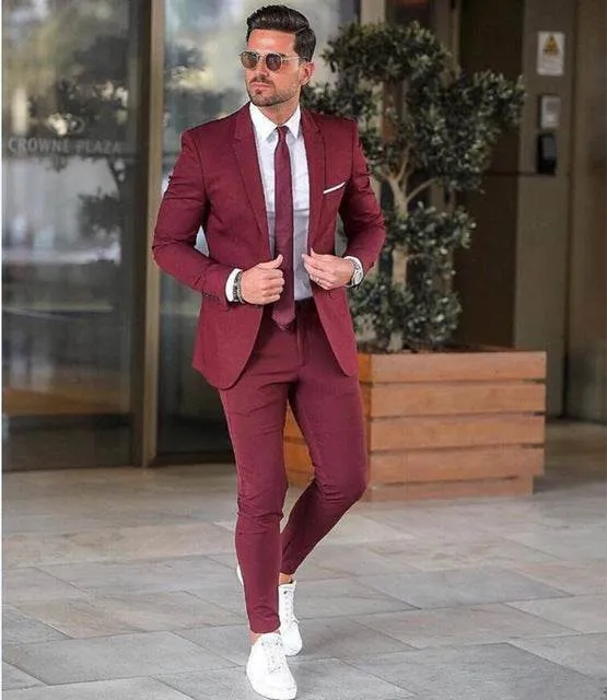 Elegant Men's Custom Burgundy Blazers Prom Two Pieces Red Tuxedos