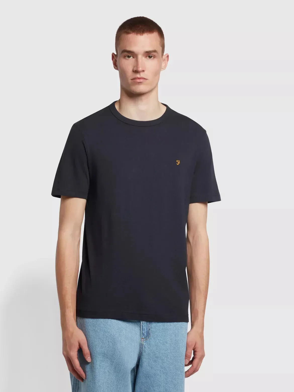 Farah Danny Reg SS Tee In True Navy