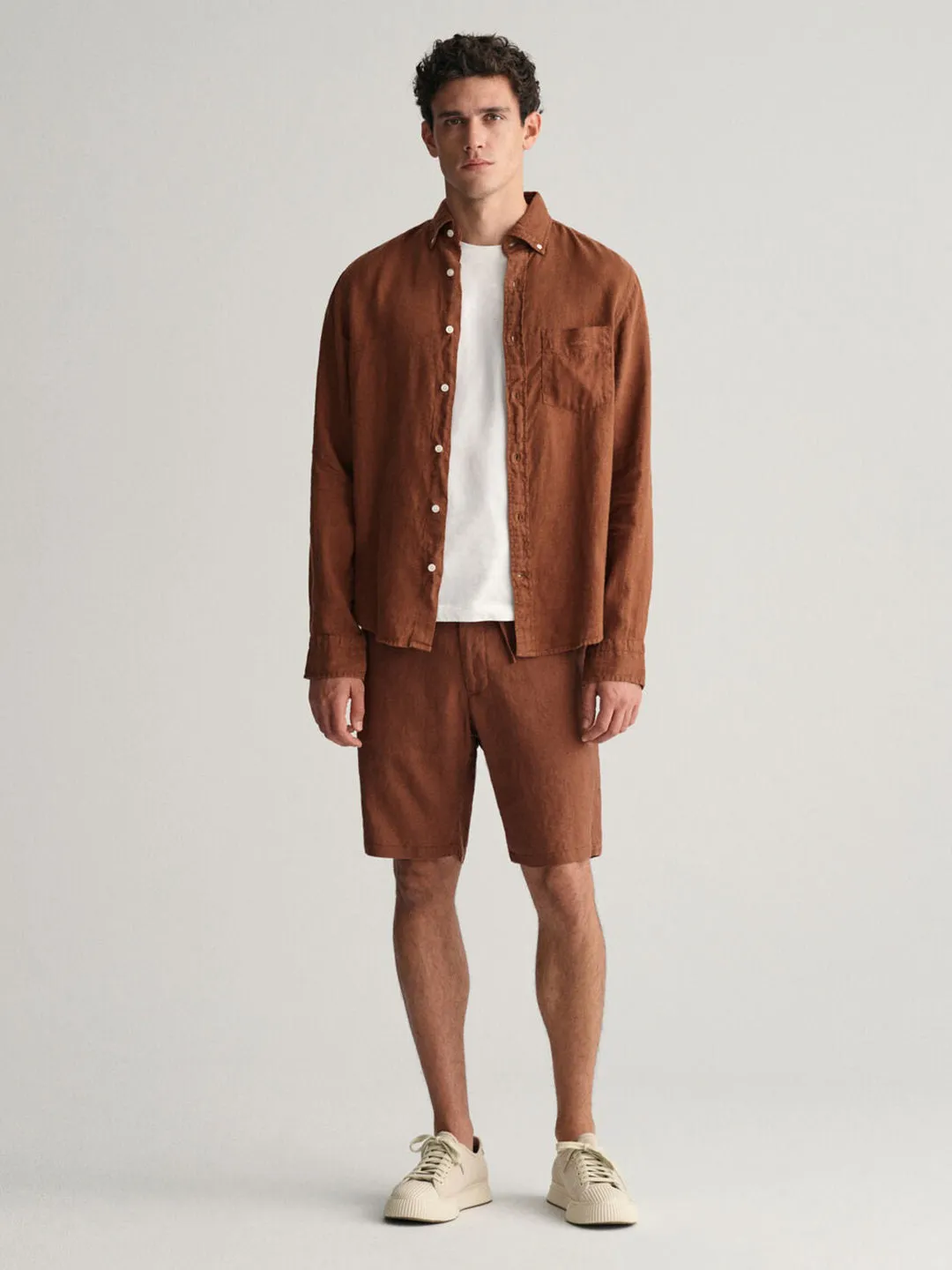 Gant Men Brown Regular Fit Solid Linen Shirt