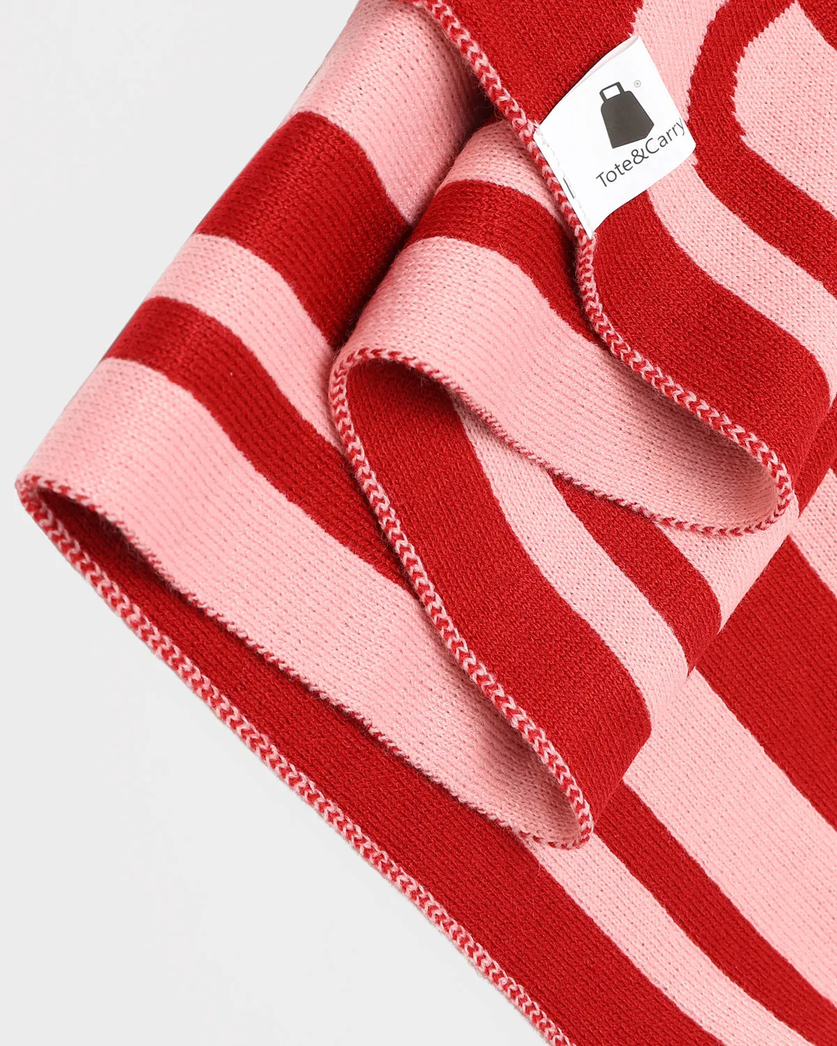 Globetrotter Tracksuit & Beanie Scarf Set in Pink