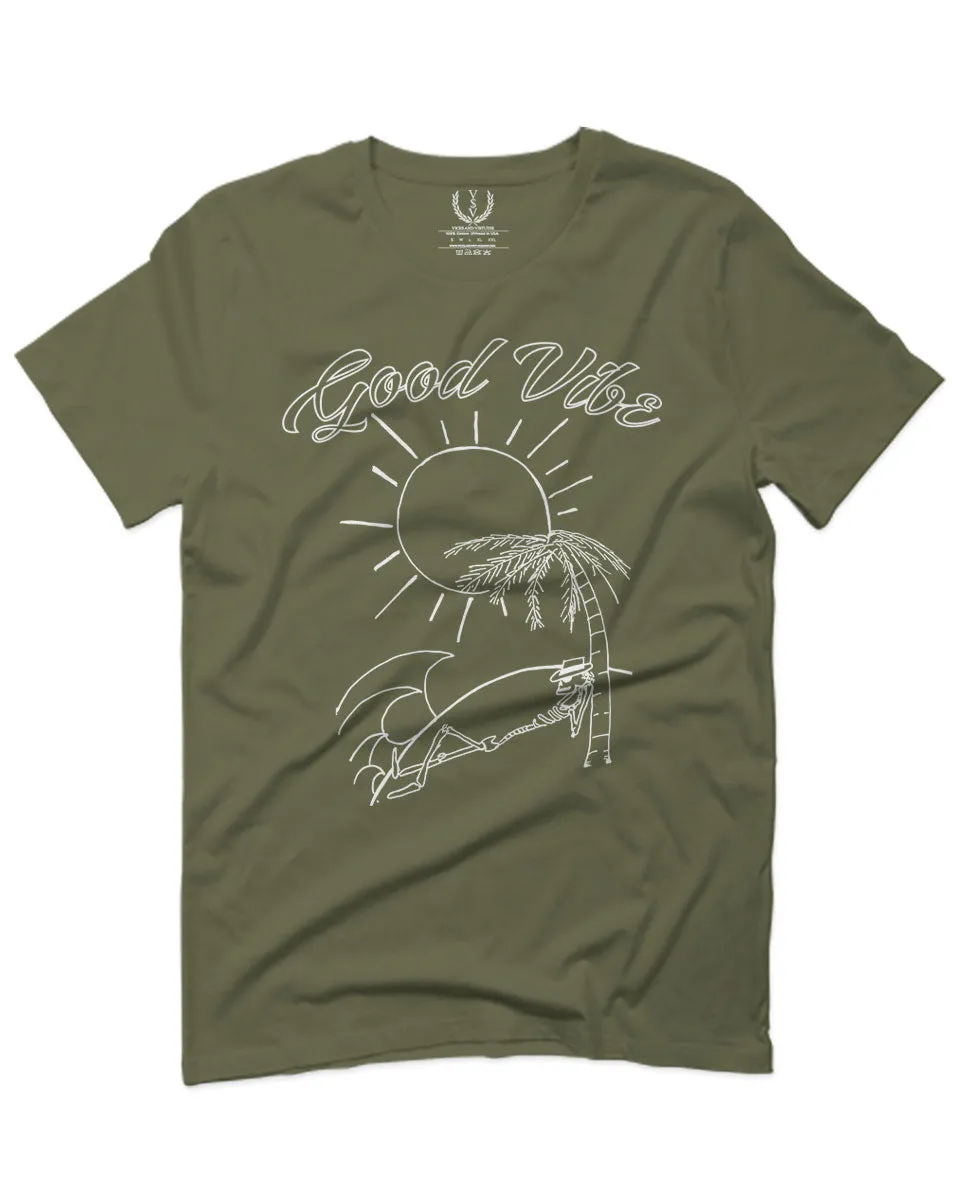 Good Vibe Summer Vintage Retro Beach surf Palm Tree Vacation Skeleton For men T Shirt