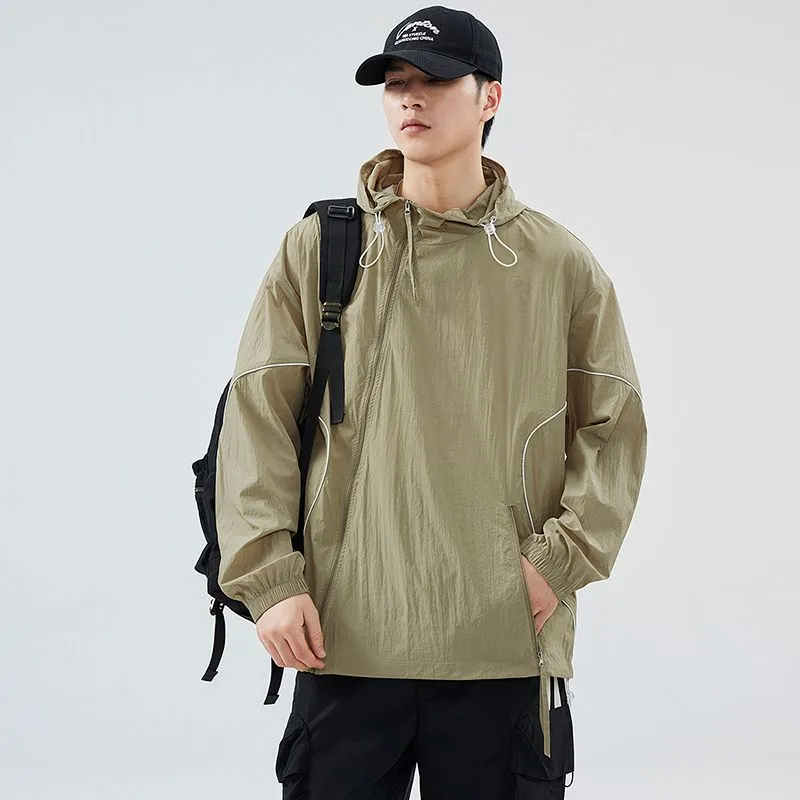 Hooded Graphic Print Windbreaker for Men with Zip Pocket