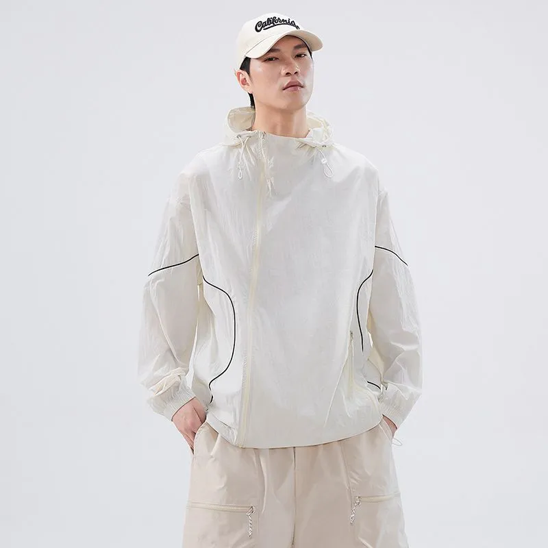 Hooded Graphic Print Windbreaker for Men with Zip Pocket