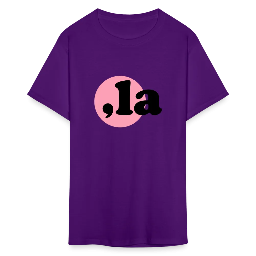 Kamala "Comma-la" Harris Tee