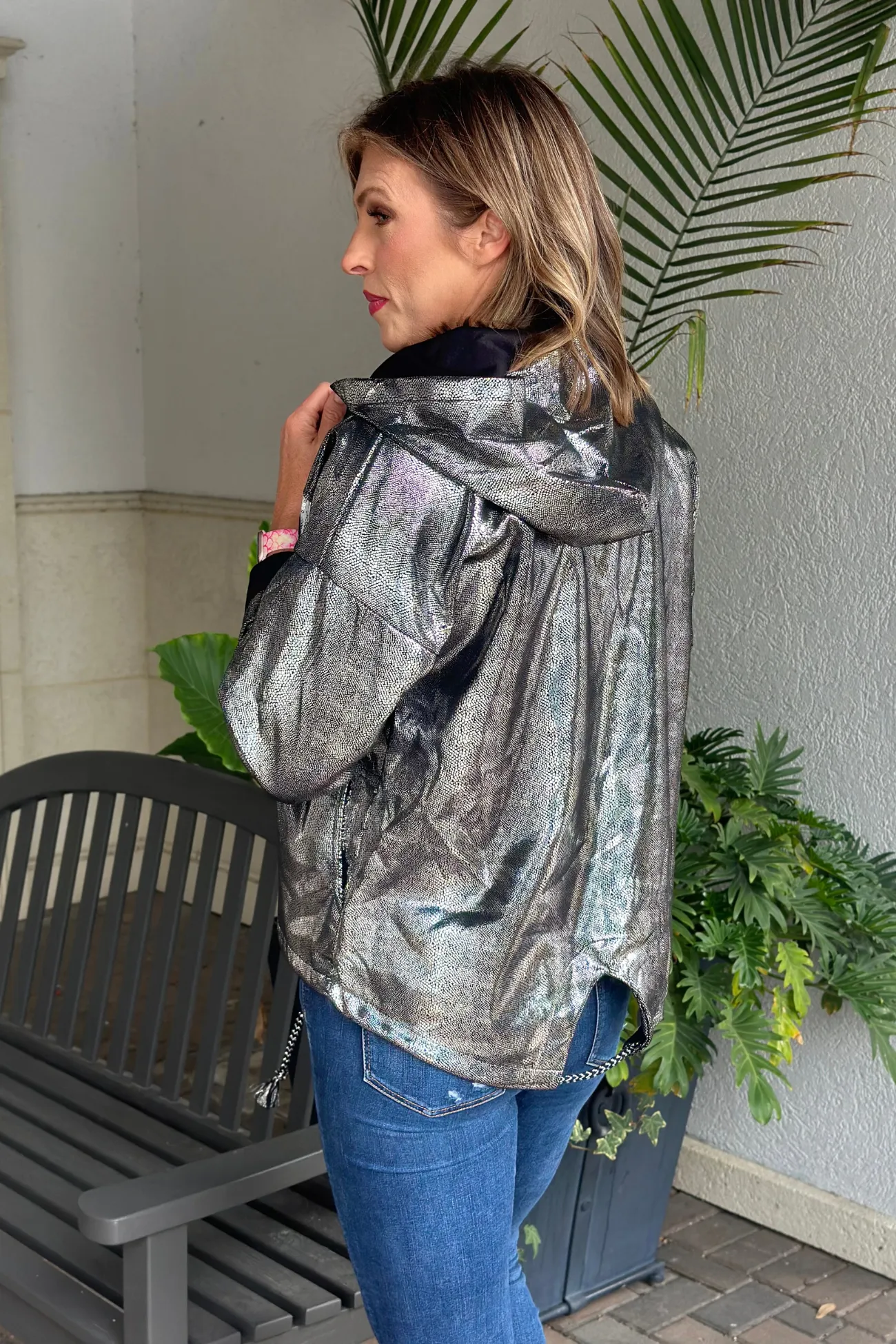 Lights Out Shimmer Jacket-Black