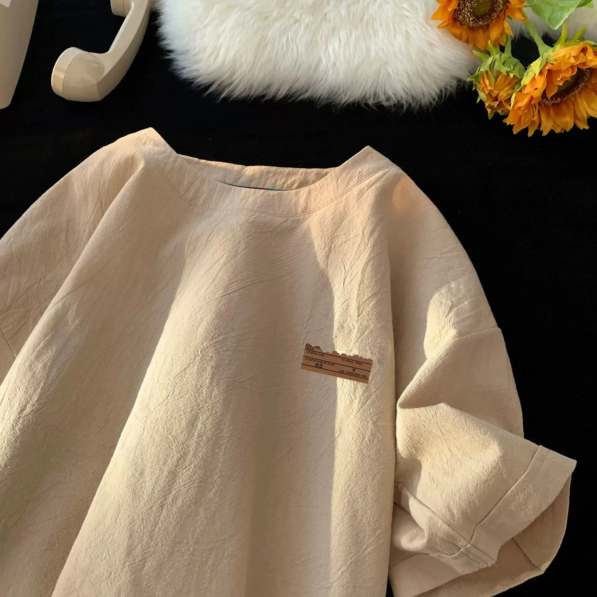 Loose Fit American Style Half Sleeve Top