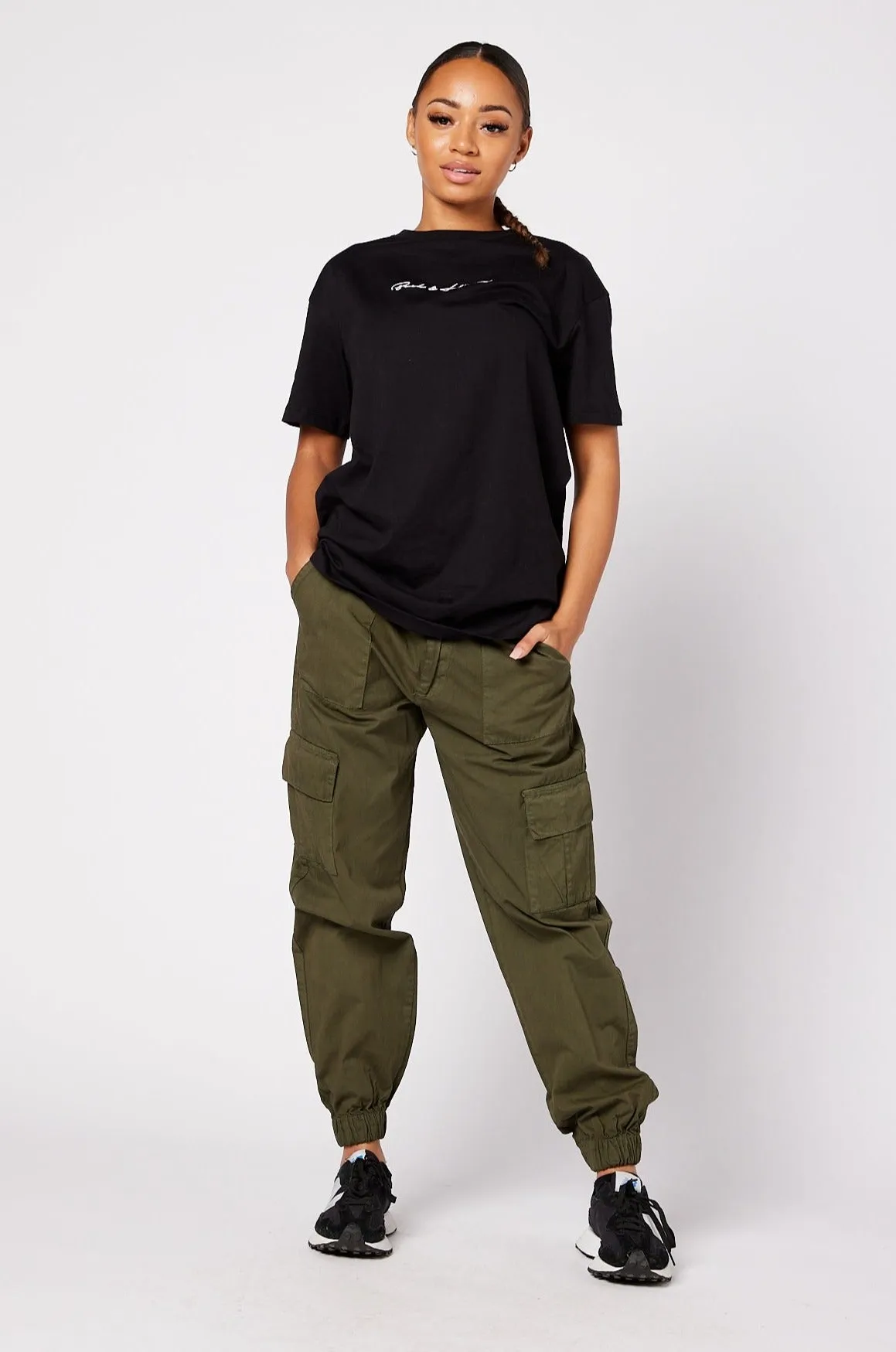 LOUISE T-SHIRT- BLACK
