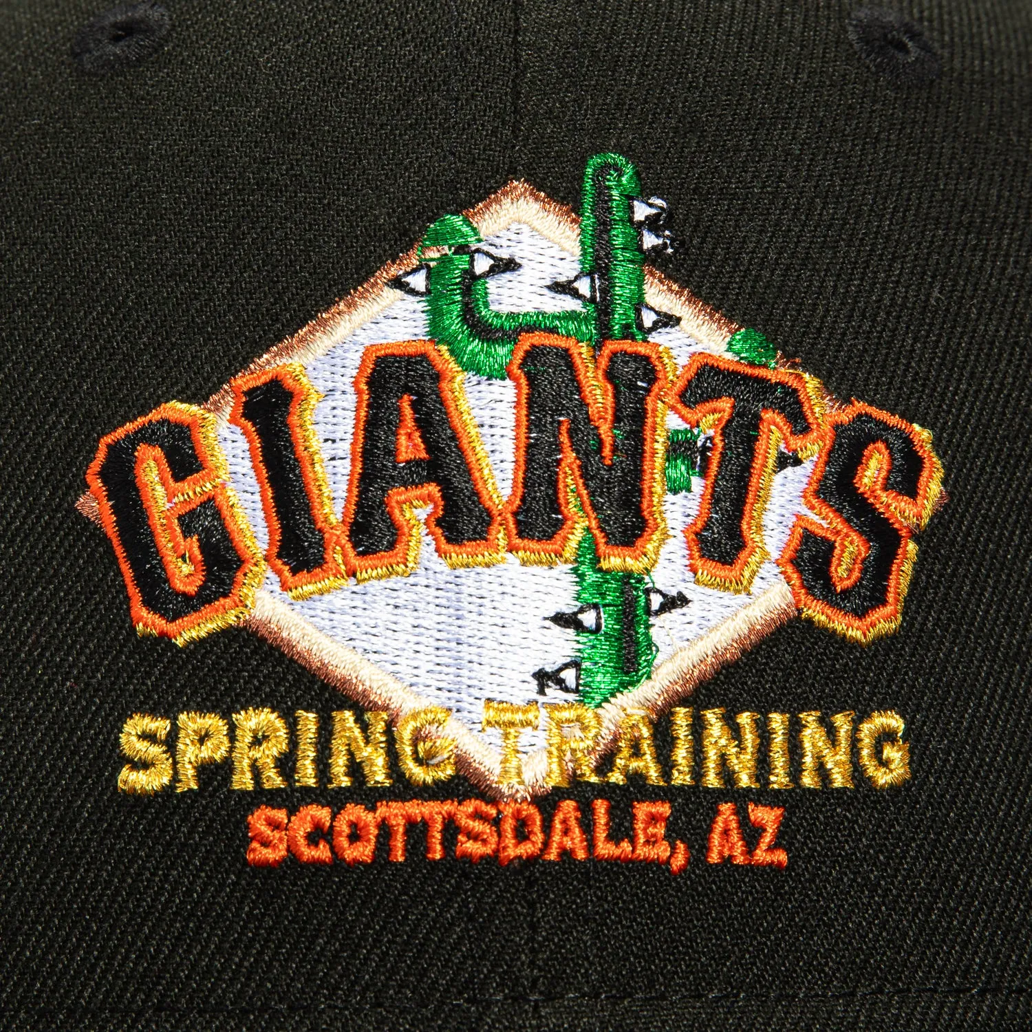 New Era 59Fifty San Francisco Giants Logo Patch Spring Training Trucker Hat - Black