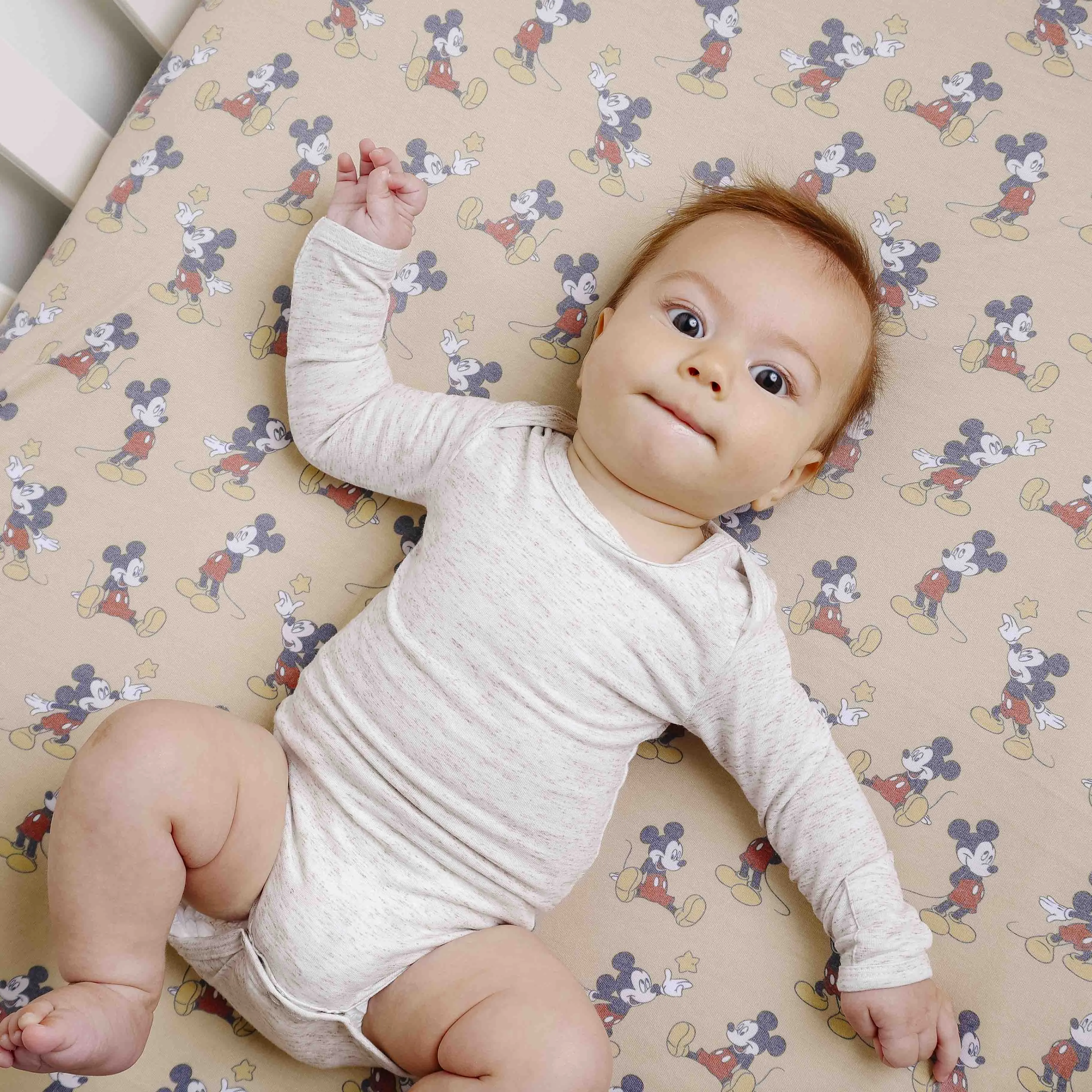Premium Knit Fitted Crib Sheet - Mickey Mouse