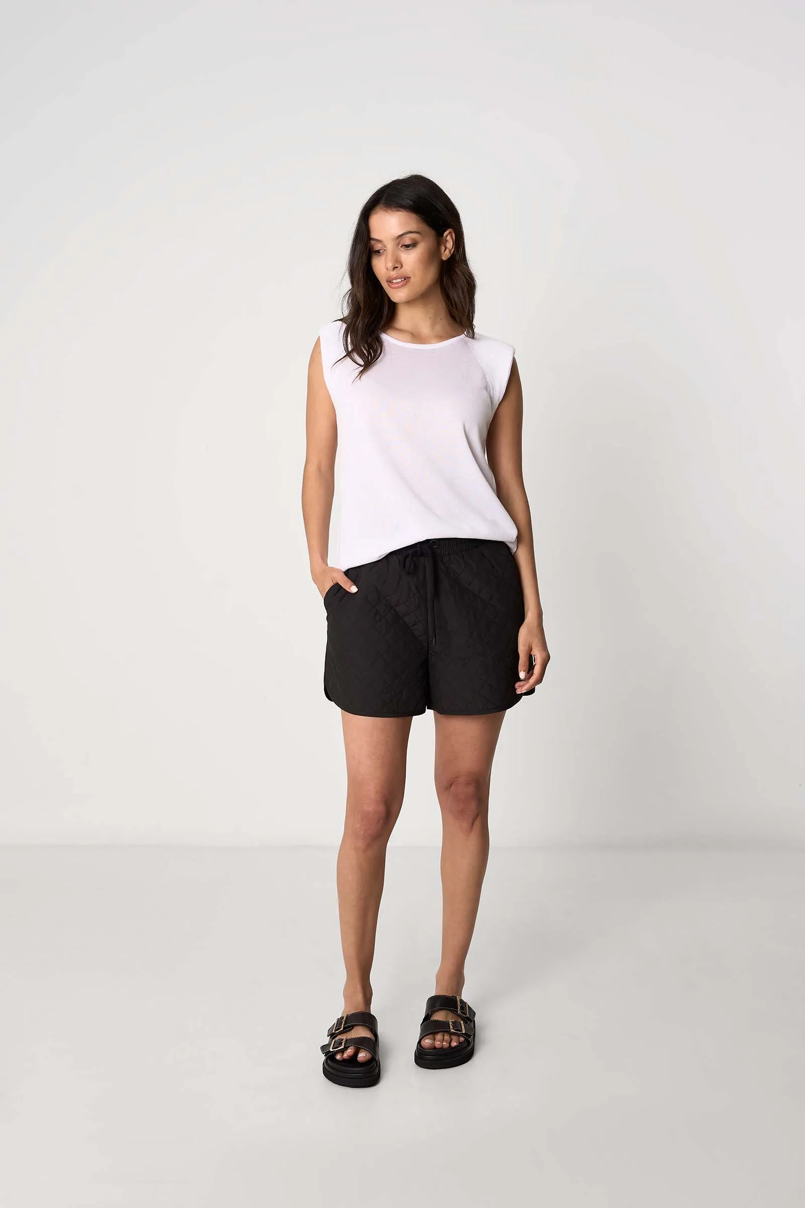 Rebound Quilted Short - Black