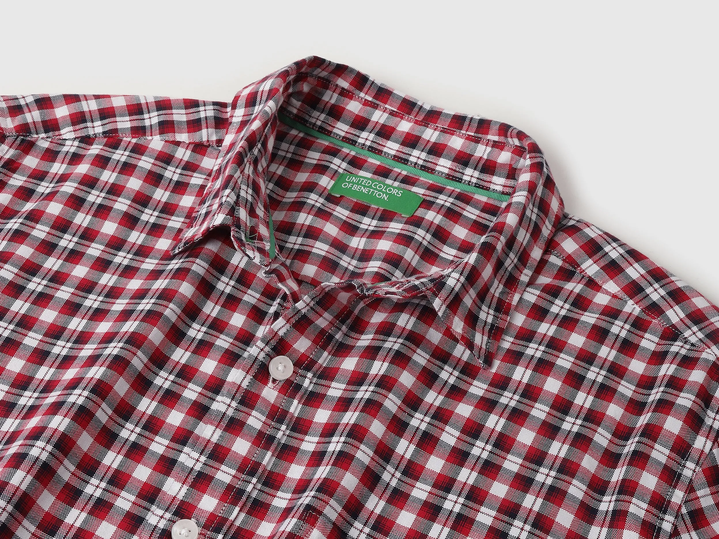 Regular Fit Spread Collar Checkered Shirts