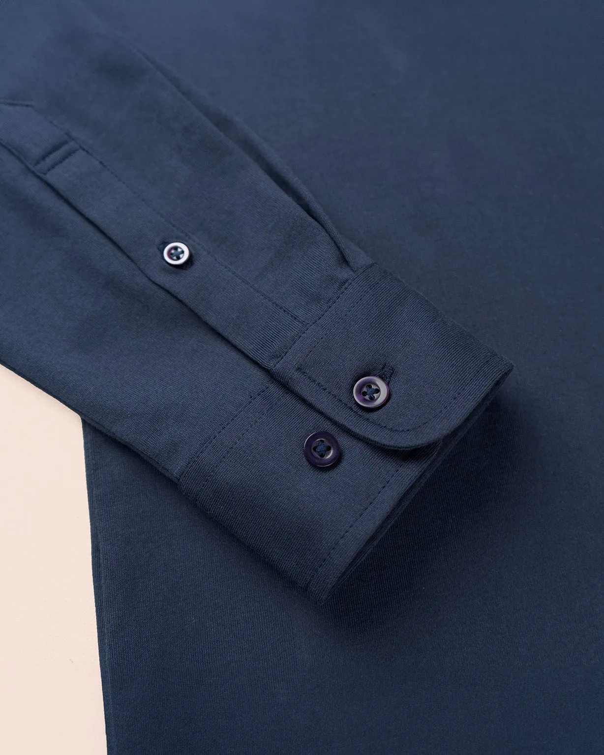 Rio in Button Down Collar