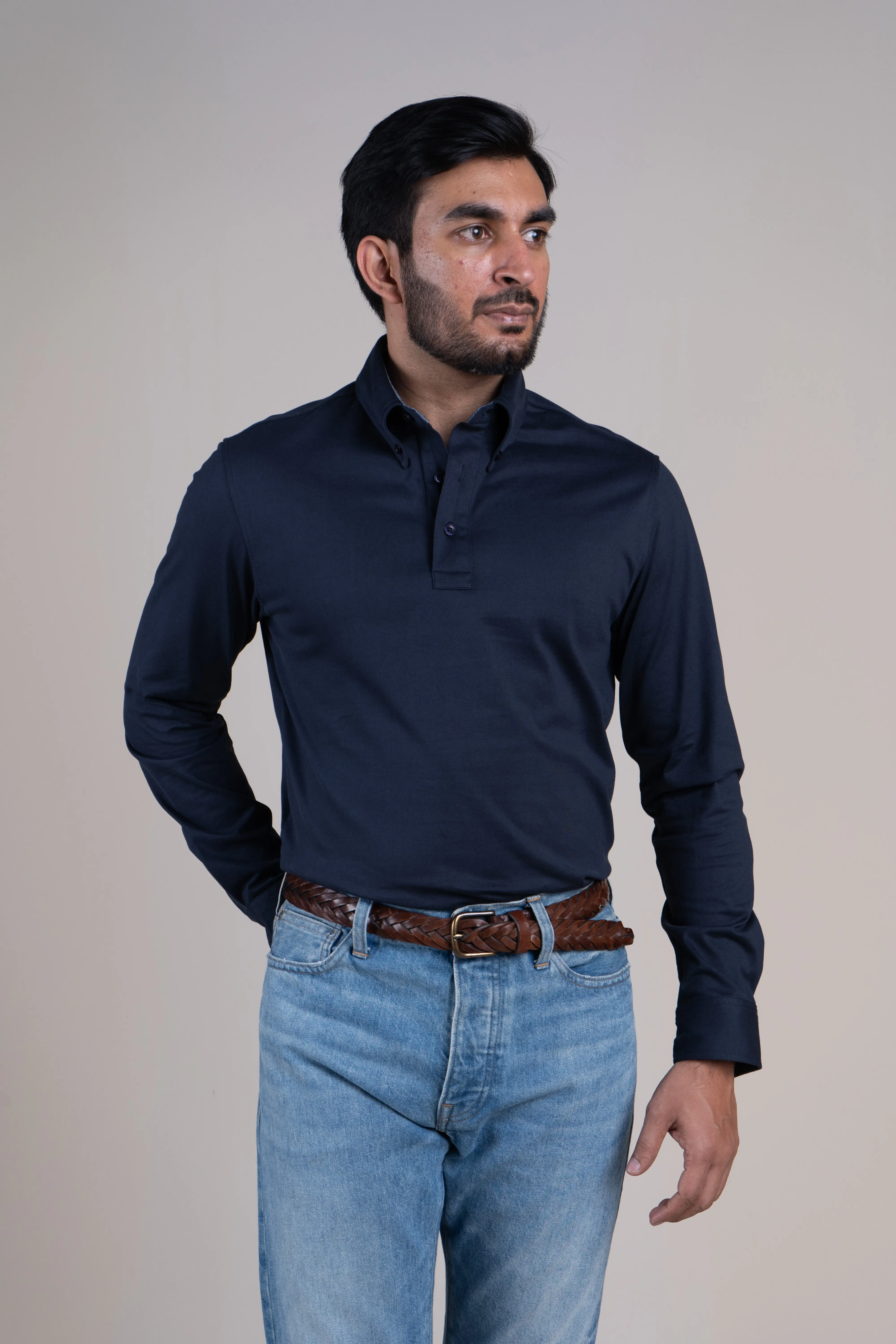 Rio in Button Down Collar