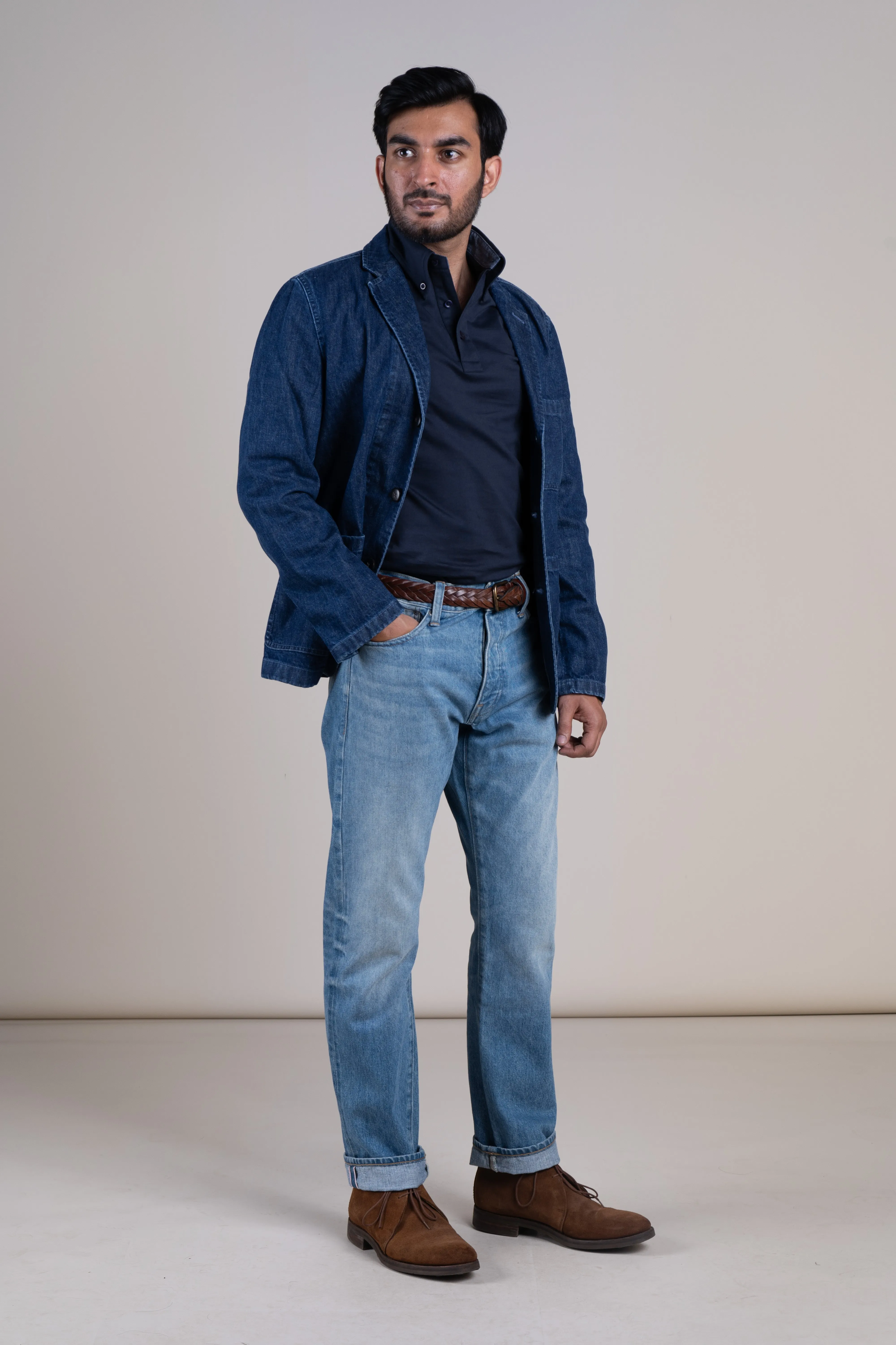 Rio in Button Down Collar