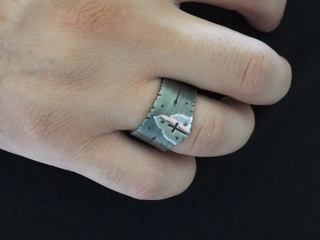 Sacred Heart Ring 14ct Rose Gold - Oxidized Silver