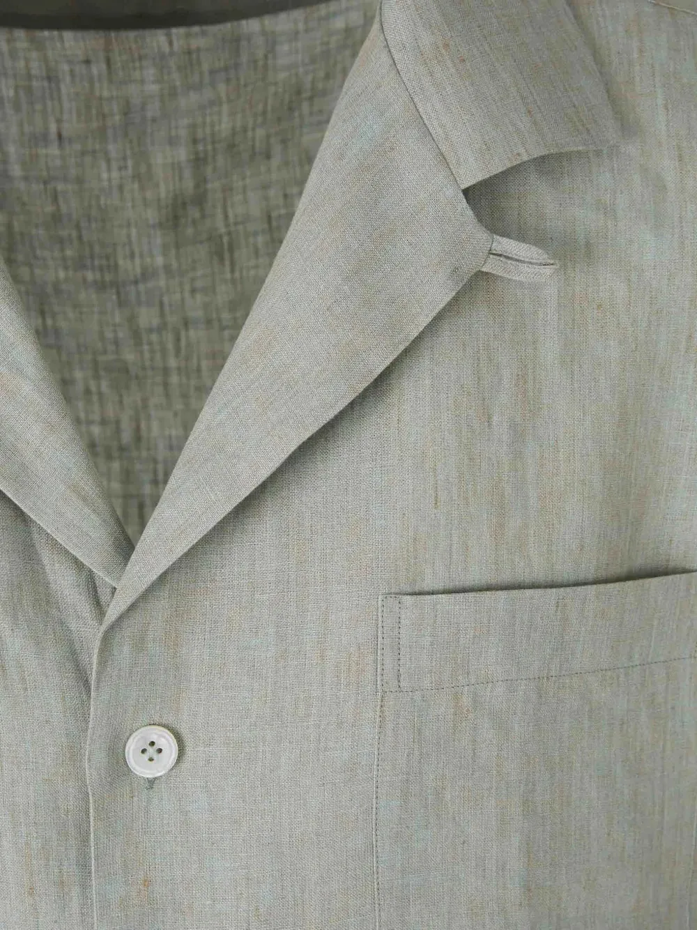 Short-sleeve linen shirt