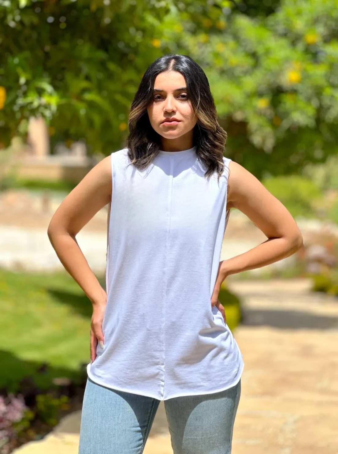 Sleeveless Round Neck T-Shirt