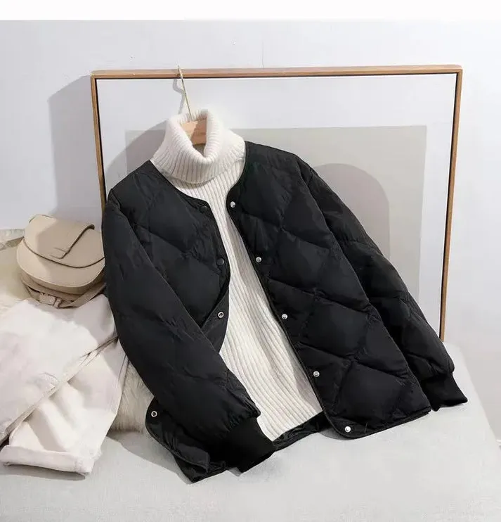 Stylish and warm women's jacket, perfect for autumn and winter