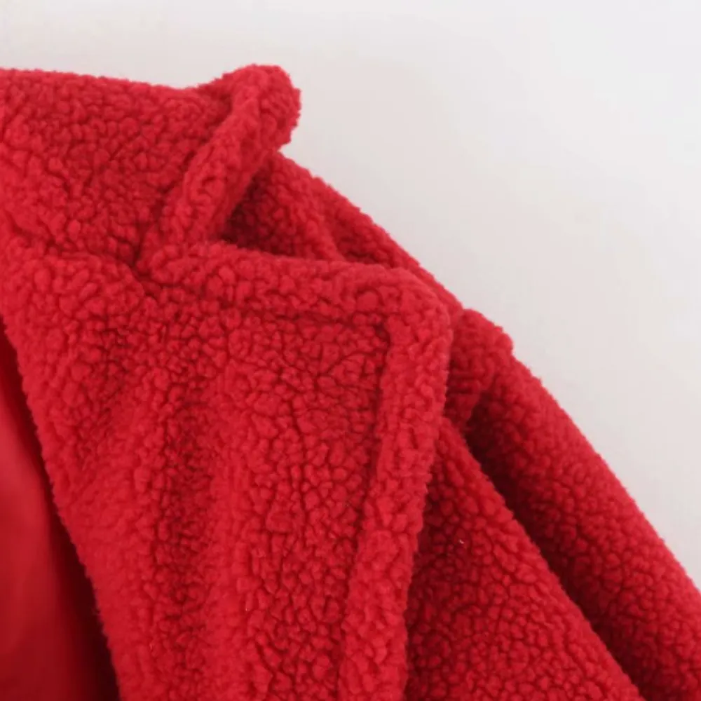 Szilard - elegant and comfortable women's coat in luxury plush