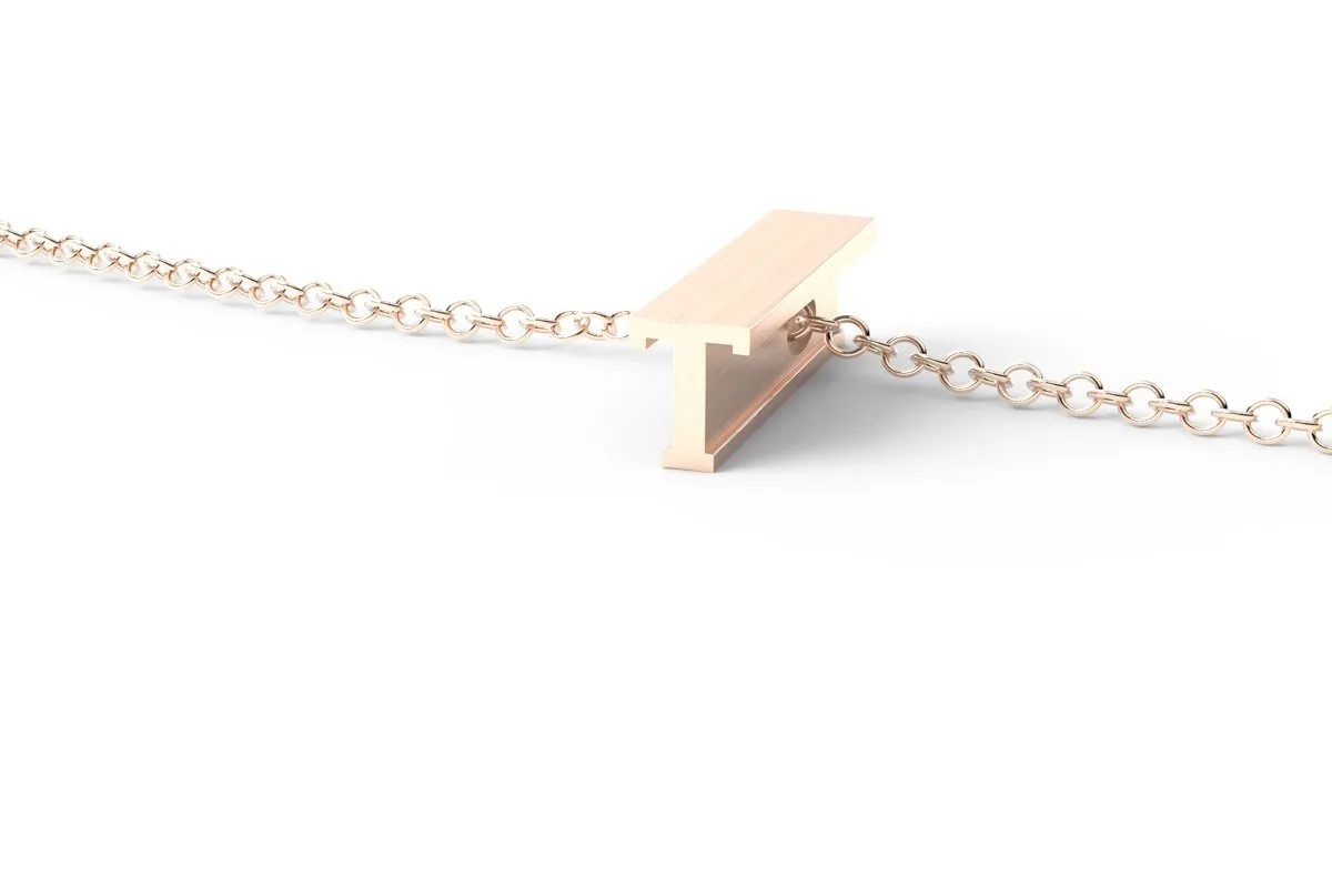 T - Short Pendant Necklace