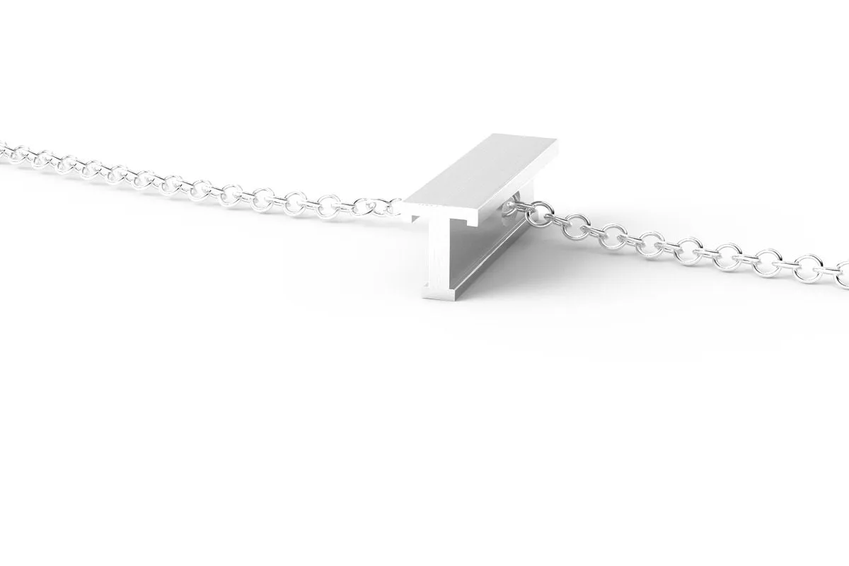 T - Short Pendant Necklace