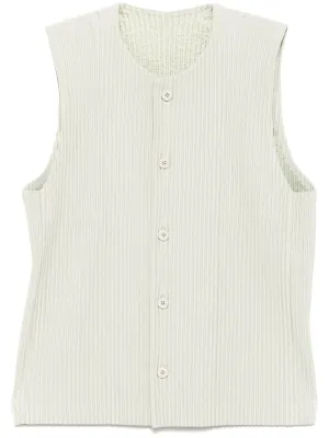 Tailored pleats vest