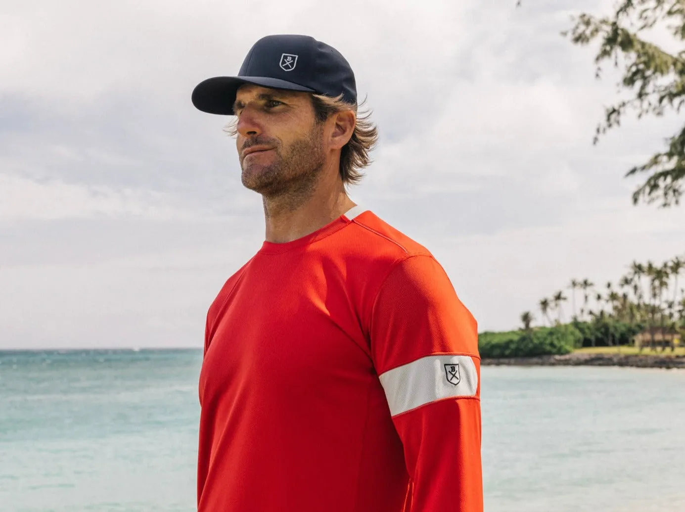 The Kanaha Hydrophobic Shirt for Men - Red (White Rock)