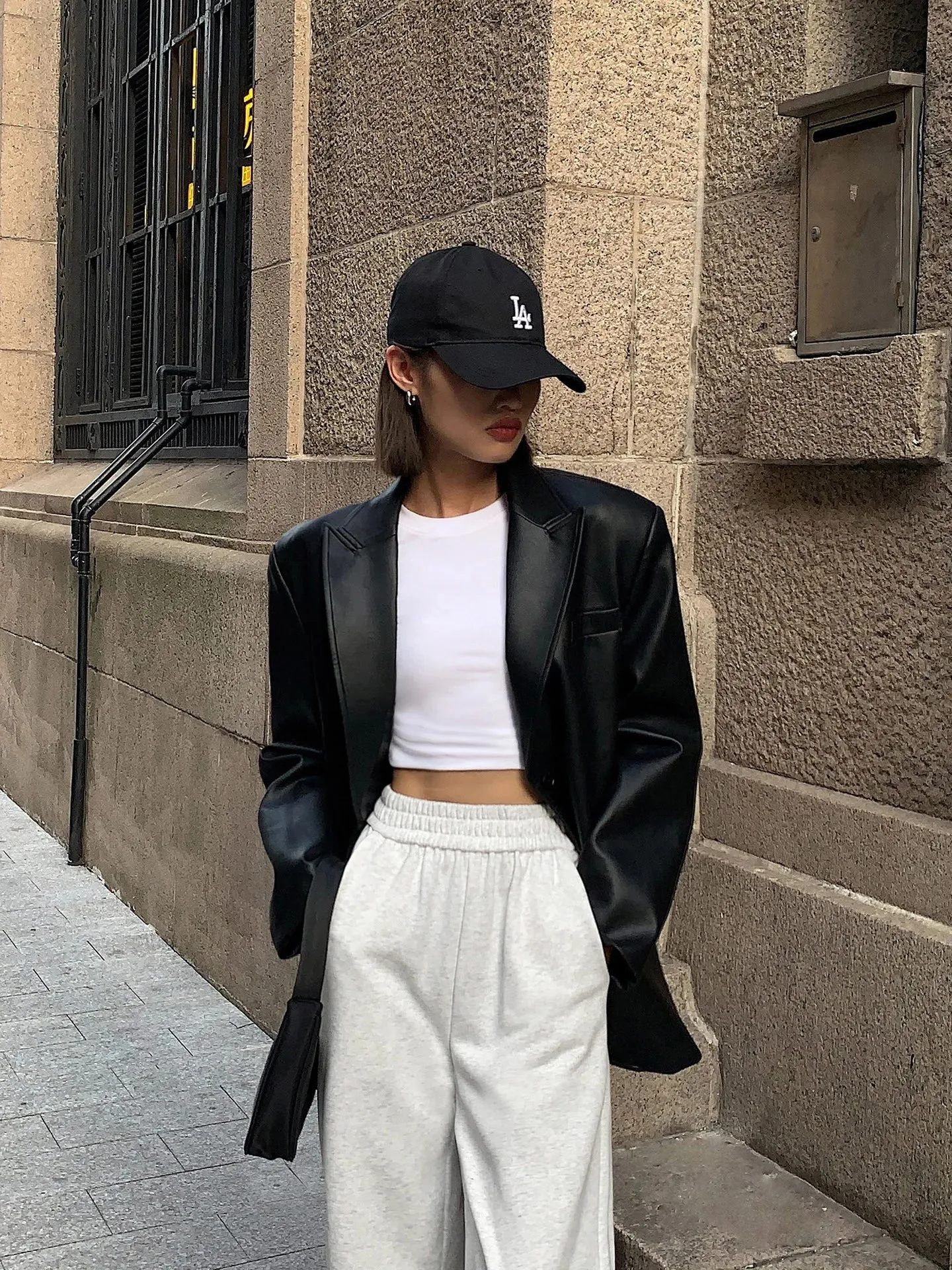Vintage Black High Quality Leather Loose Blazer Biker Coat Women Casual Long Sleeve Flap Pocket Suit Jacket Oversized Streetwear